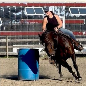 Meet your Posher, Megan